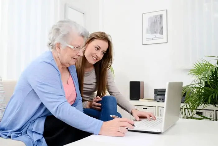 assistance informatique 700x468 1